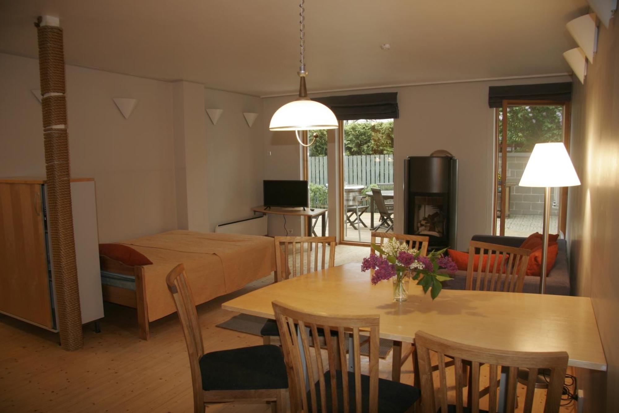 Villa Meri Apartments Pärnu Habitación foto